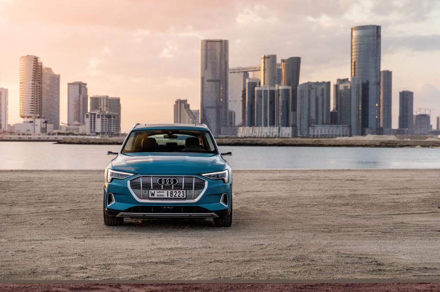  Audi e-tron 55 Quattro 2019 года  (WW) (фото 131 из 452)